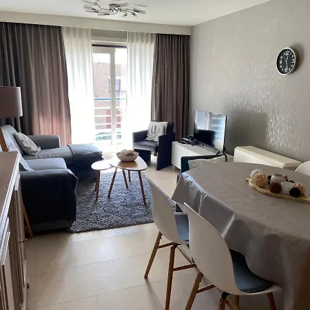 Apartment Ensorella *